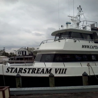 Boat Lettering Starstream 8